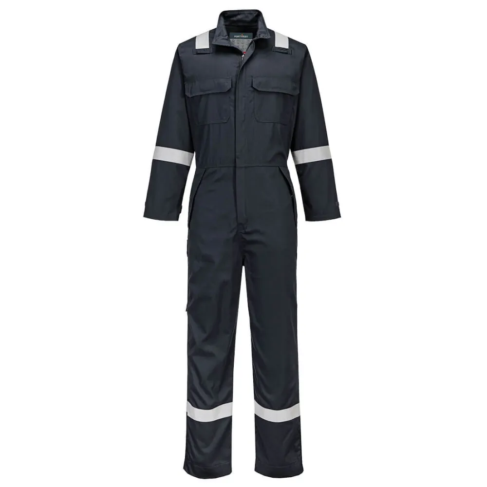 FR Chemical Resistant Coverall Zwart voorkant