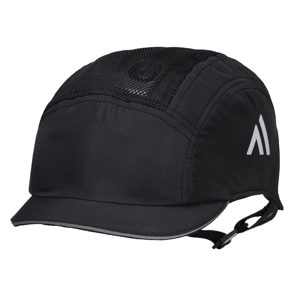 AirTech Micro Peak Bump Cap Zwart voorkant